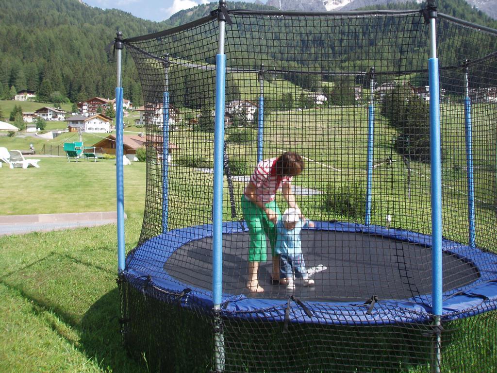 Garni La Majon Hotel Selva di Val Gardena Exterior photo