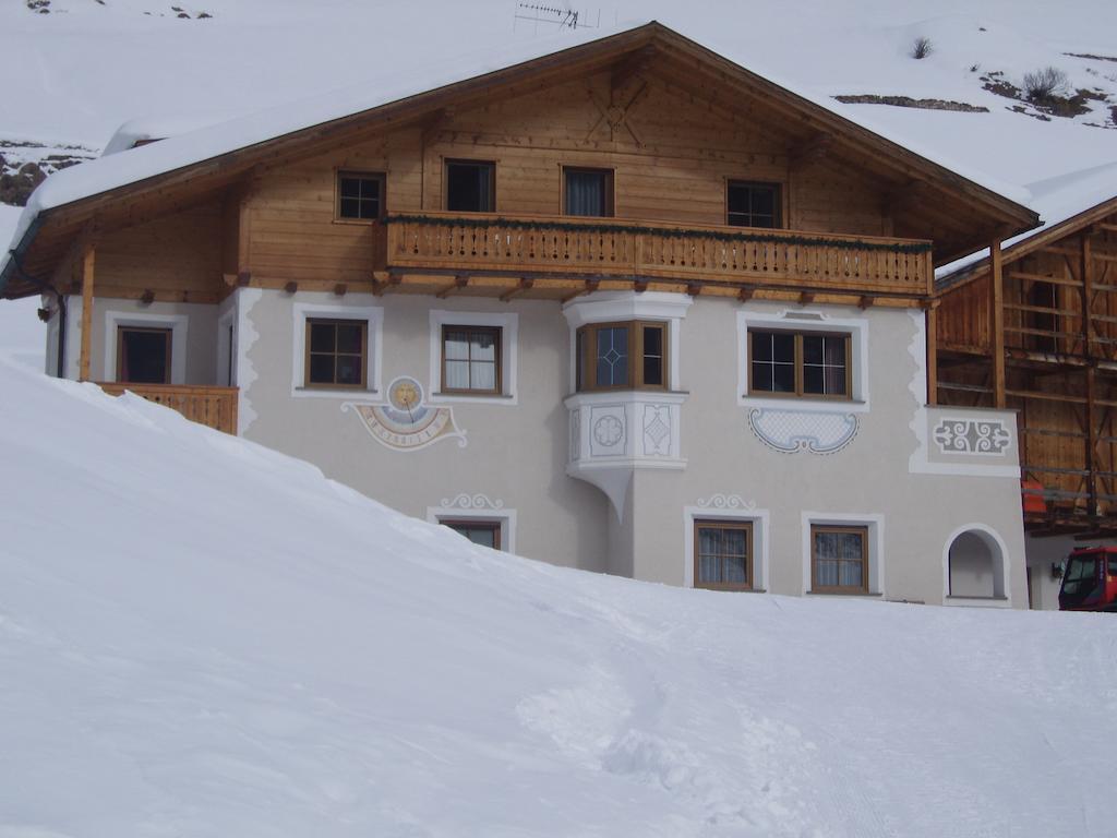 Garni La Majon Hotel Selva di Val Gardena Exterior photo