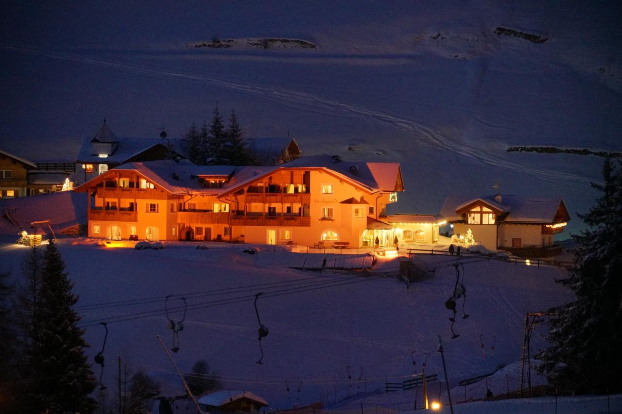 Garni La Majon Hotel Selva di Val Gardena Exterior photo